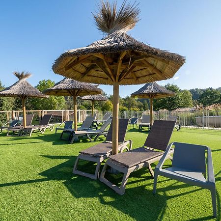 Camping Les Gorges Du Chambon Hotel Eymouthiers  Exterior foto