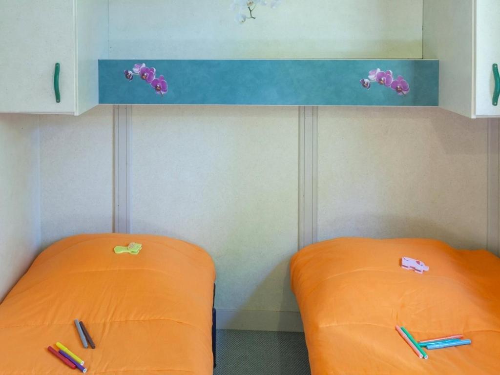Camping Les Gorges Du Chambon Hotel Eymouthiers  Exterior foto